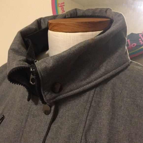 BEAUTIFUL Woman’s Liz Claiborne Jacket - Picture 2 of 5